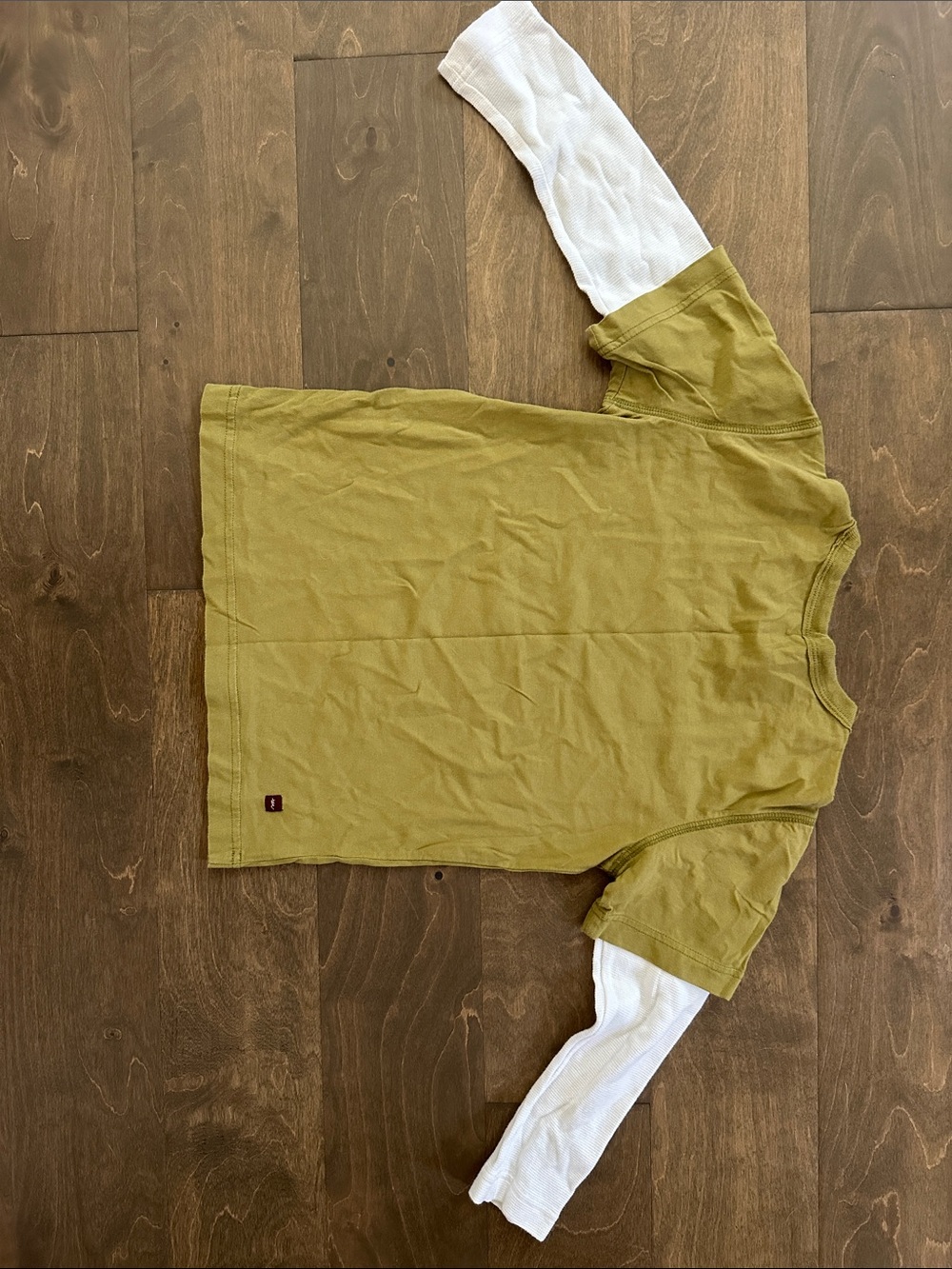 Tea Collection Tee, Size 6. - Picture 7 of 8